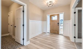 68 143rd Ave NW, Andover, MN 55304
