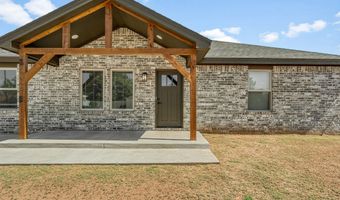 702 11th St, Abernathy, TX 79311