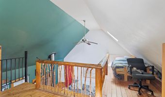 101 Canterbury Shore Dr, Canterbury, NH 03224