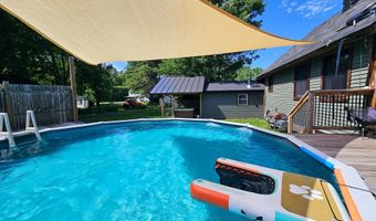14 Helen St, Auburn, ME 04210