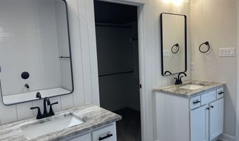 10699 W Miller Sardis Rd, Bauxite, AR 72011