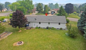 405 W GREENFIELD Ave, Algoma, WI 54201