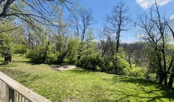 319 N 1st St, Bardstown, KY 40004