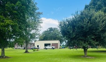 13932 Navaho St, Abbeville, LA 70510