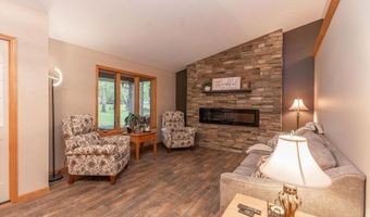 38177 Twin Oaks Dr, Avon, MN 56310