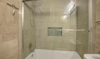 878 COLLEGE Pkwy #103, Rockville, MD 20850