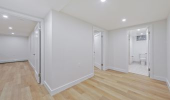 21 E CENTRAL Ave, Bergenfield, NJ 07621