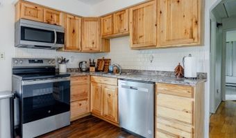 1 Bantry Ct, Alloway, NJ 07422