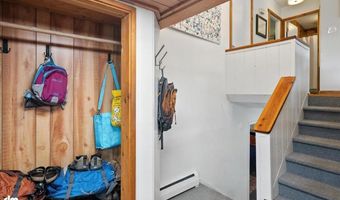 4733 Becharof St, Anchorage, AK 99507