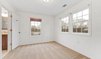 9306 PARKHILL Ter, Bethesda, MD 20814