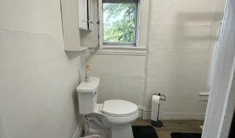 226 Monroe St, Allegan, MI 49010