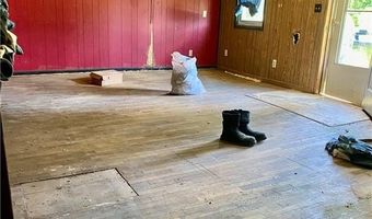210 N BATES Ave, Adrian, MO 64720