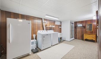 209 S Beverly Ave, Austintown, OH 44515