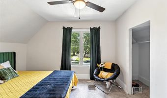 1507 Searle St, Des Moines, IA 50317