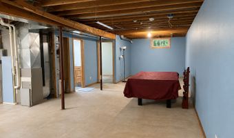 2208 Darling Ave E, Alexandria, MN 56308