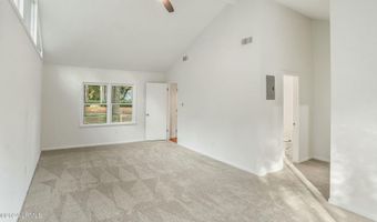 100 Thomas Sumter St, Beaufort, SC 29907