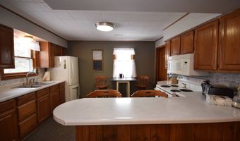 1005 6th St, Britton, SD 57430