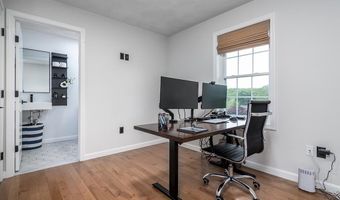 243 Simmonsville Ave, Johnston, RI 02919