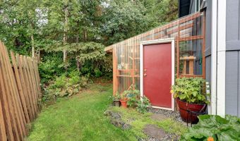 7680 Delridge Cir, Anchorage, AK 99507