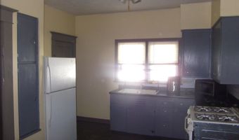 206 S Superior St, Angola, IN 46703