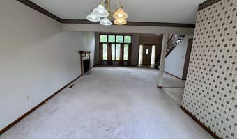 1503 Baron Ct, Auburn, IN 46706