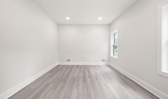 Mckinley Avenue, Bayville, NJ 08721