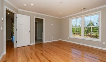 24 Cassidy Trl, Coventry, RI 02816