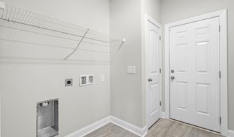 642 Sunny Pond Ln, Aynor, SC 29511