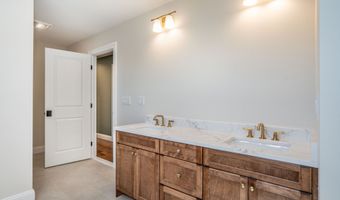 953 High Rd, Berlin, CT 06037