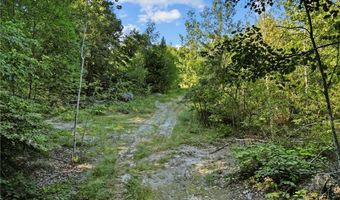 4 Carnation St, Cumberland, RI 02864