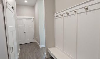 3842 Hidden Valley Dr, Ammon, ID 83406