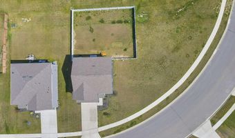33 Cider Mill Dr, Ashville, OH 43103