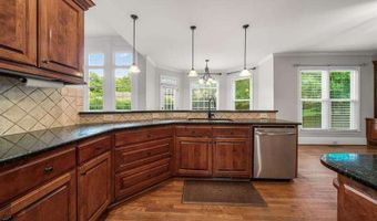 19 Ridge View Ct, Acworth, GA 30101