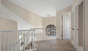 1690 Meadowside Dr, Ann Arbor, MI 48104