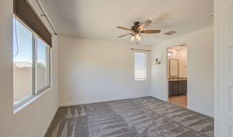 318 W STRIDING EDGE Dr, San Tan Valley, AZ 85140
