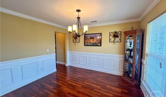 40 Red Blossom Ct, Allenhurst, GA 31301