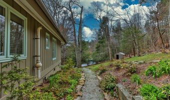 521 Azalea Ln, Cashiers, NC 28717