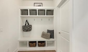 71608 Hidden River Dr, Armada, MI 48005