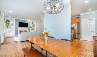 3613 Commonwealth Ave, Charlotte, NC 28205