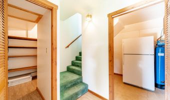 28 S Rail Rd, Banner, WY 82832