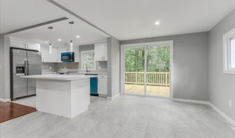 7 Mondamin Rd, Alloway, NJ 07422