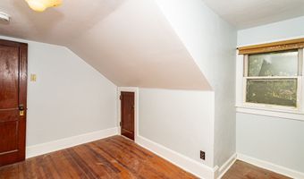 213 S Wilmoth Ave, Ames, IA 50014