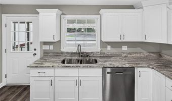 819 Sawyersville Rd, Asheboro, NC 27205