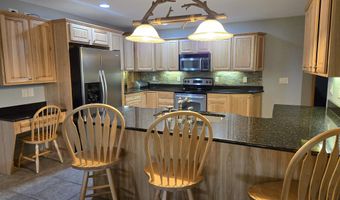 1826-2 Parkland Dr 502, Arkdale, WI 54613