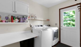 17640 Winchester Rd, Ashville, OH 43103