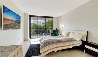 4000 Island Blvd L-2, Aventura, FL 33160
