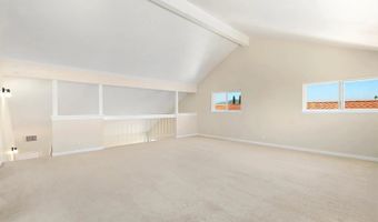 8761 Menkar Rd, San Diego, CA 92126