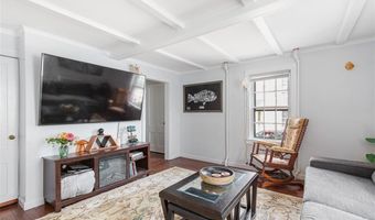 74 Third St, Newport, RI 02840