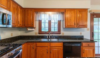 128 Moffett Run Rd, Aliquippa, PA 15001