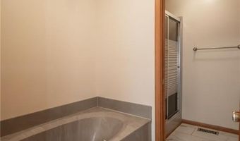 102 Chickadee Ct, Athens, GA 30605